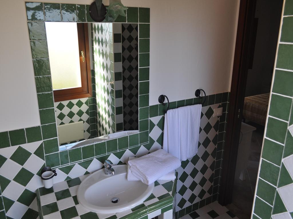 B&B Pubulos Olbia Værelse billede
