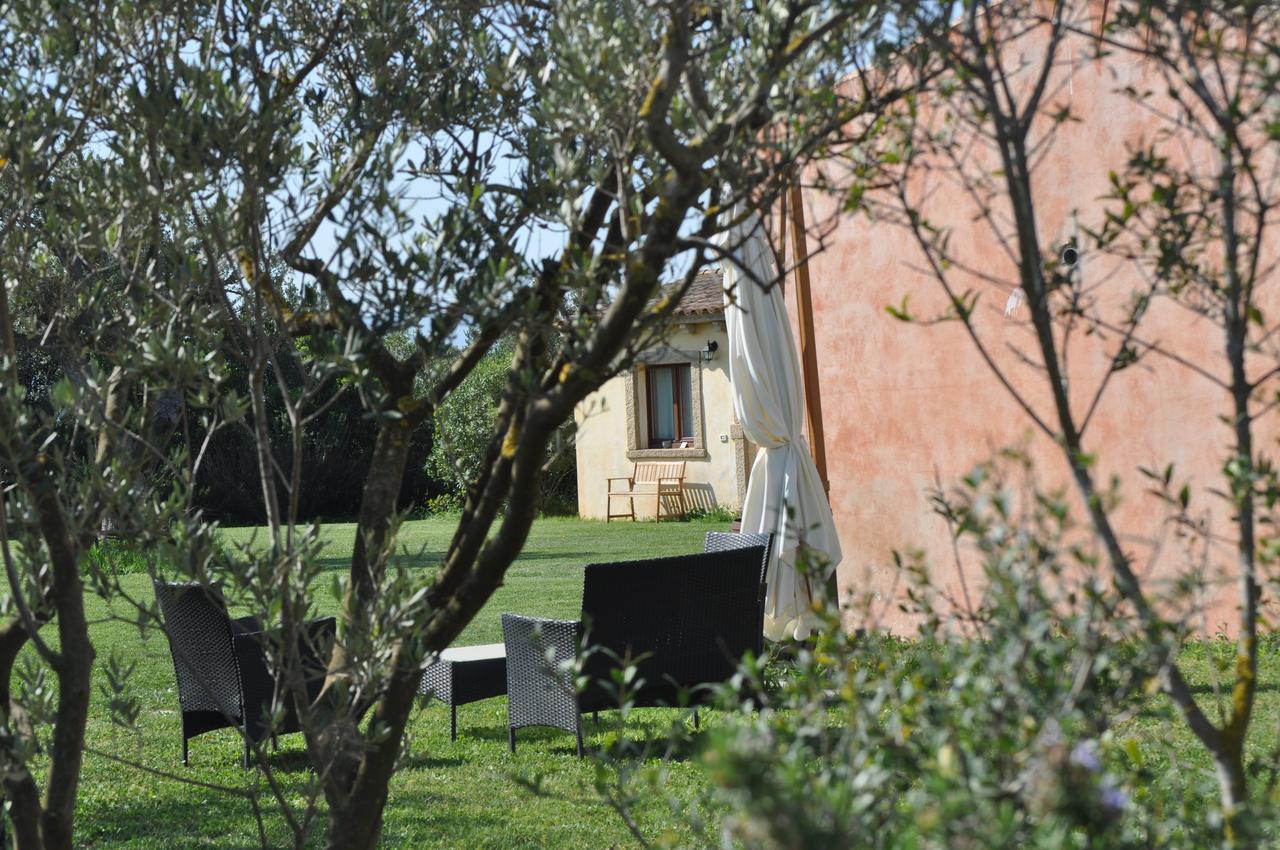 B&B Pubulos Olbia Eksteriør billede